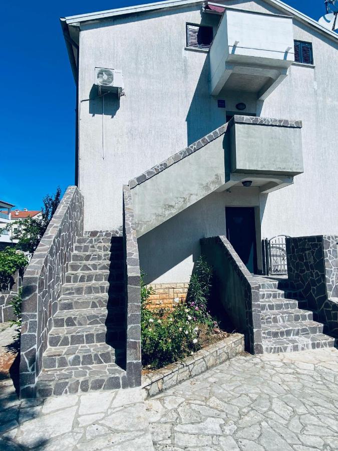 Apartments Matthew & Oscar Porat  Exterior photo